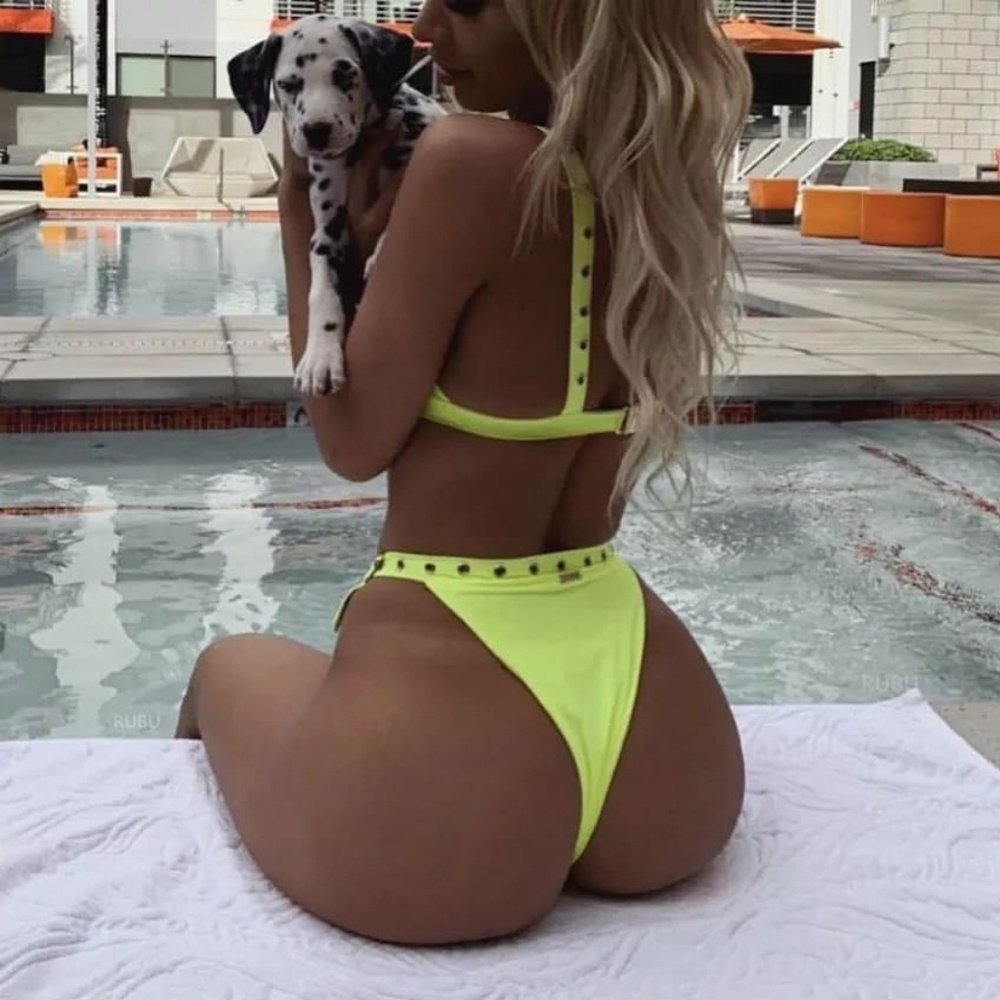 High waisted bikini **last size **